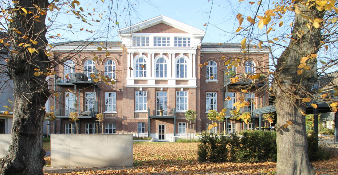 Axel Möller, Dipl.-Ing.(Univ.), Architekt BDA - Altbau - Sanierung, Umbau + Erweiterung